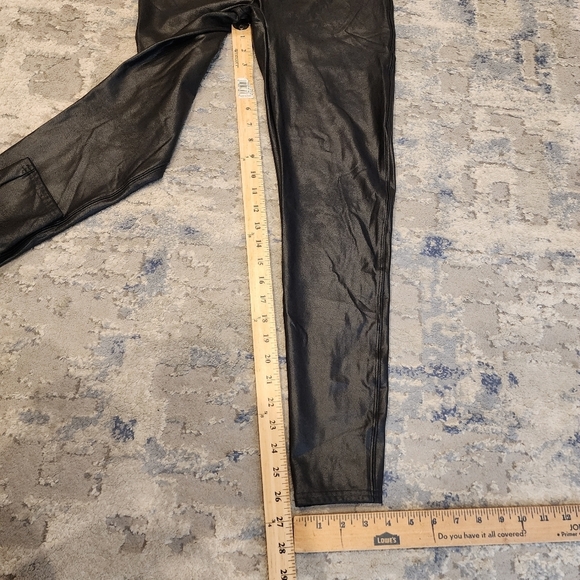 Spanx Mama Maternity Black Faux Leather Leggings Size 1X Vegan Leather Stretchy - Picture 11 of 16